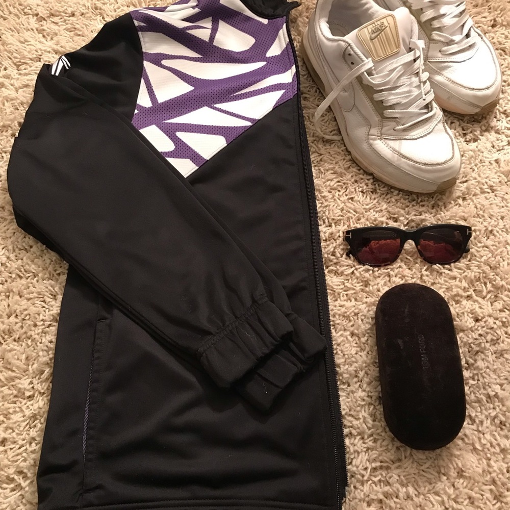 Nike Athletic Soccer, Zip-Up Large Jacket.